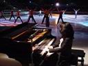 Stars on Ice "The Piano Bar" 02
